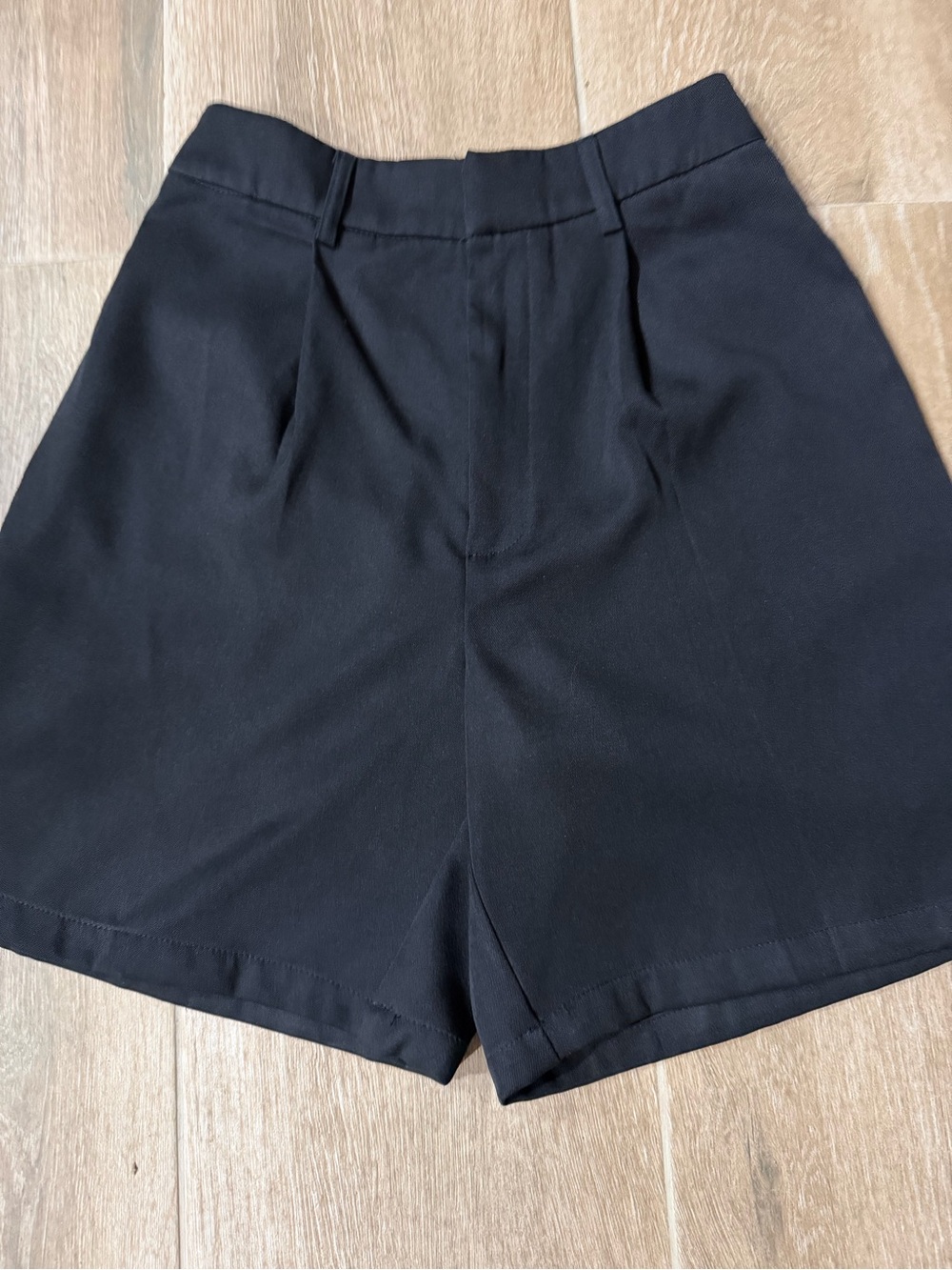 SHEIN Black High-Waist Tailored Bermuda Shorts